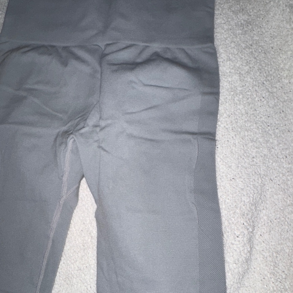 Assorted Color Workout Leggings Lot/Set - Picture 7 of 11